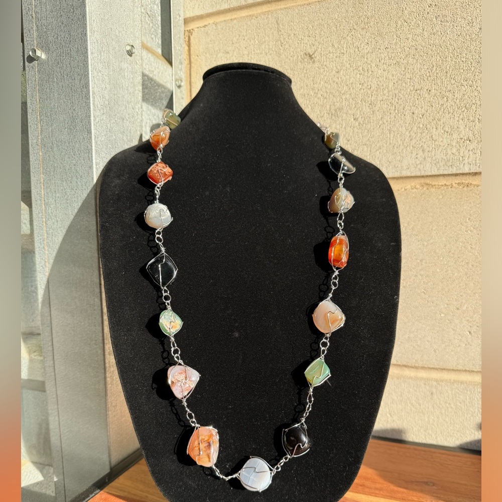 FAMILY VINTAGE STATEMENT NECKLACE